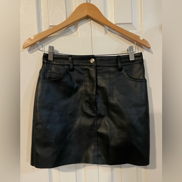 Black Faux Leather Skirt - Picture 1 of 1